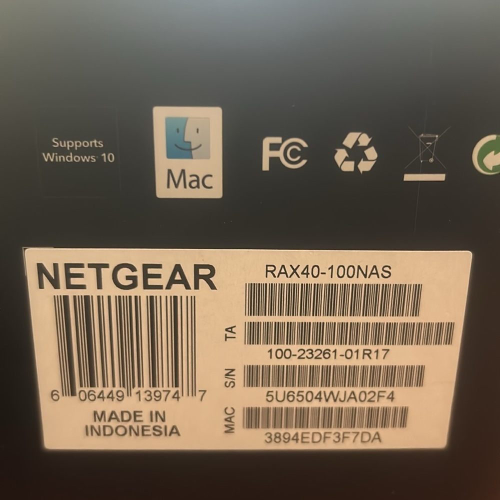 NETGEAR AX4 4 StreamAX WiFi Router - Picture 3 of 4